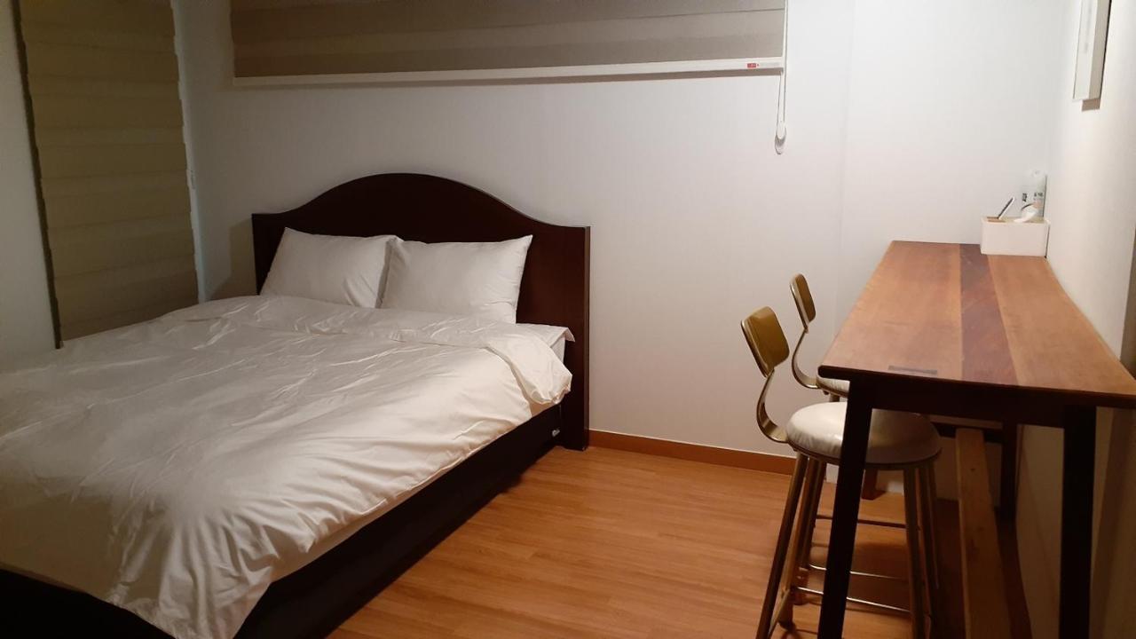 Sungsan Woori House Pension Seogwipo Extérieur photo