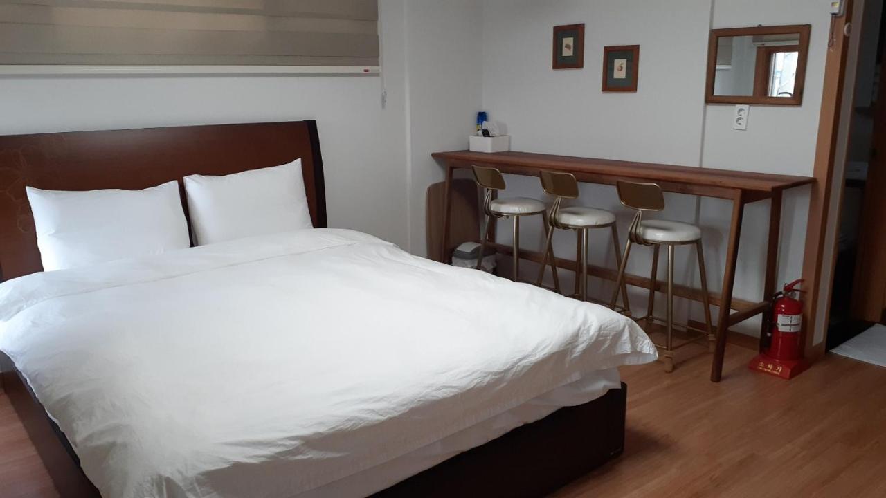 Sungsan Woori House Pension Seogwipo Extérieur photo